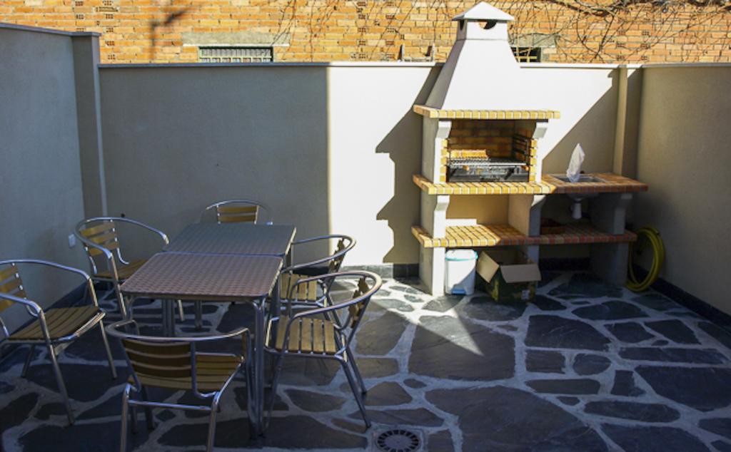 Apartamentos Rurales El Calama Сарса-де-Гранаділья Номер фото