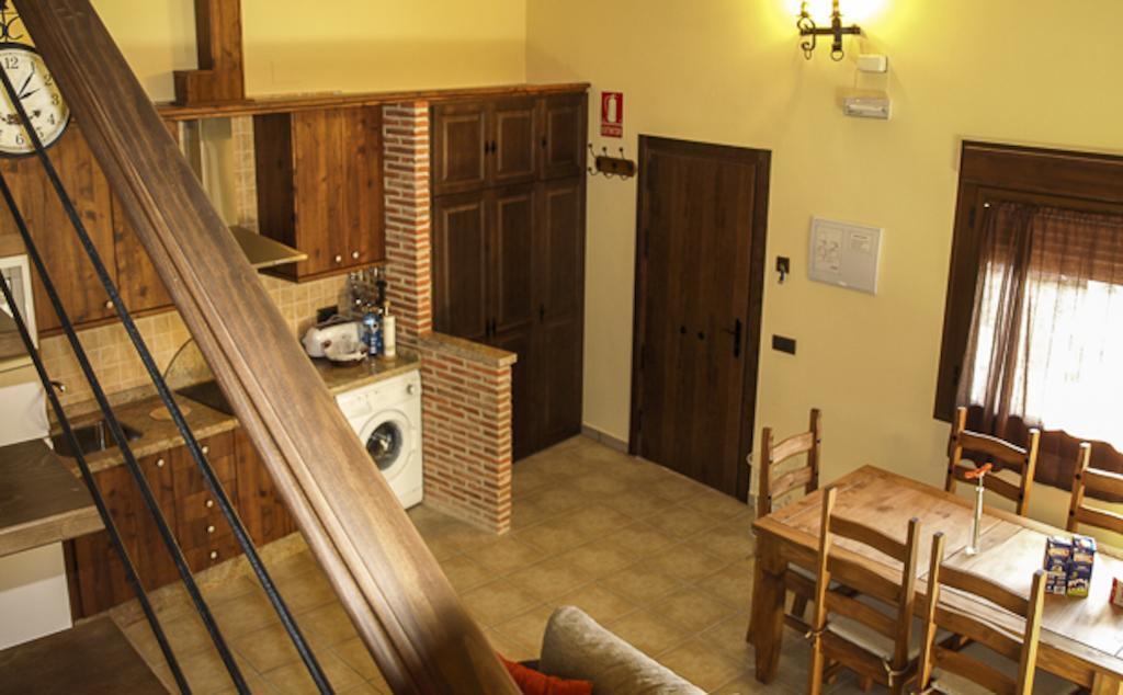 Apartamentos Rurales El Calama Сарса-де-Гранаділья Номер фото