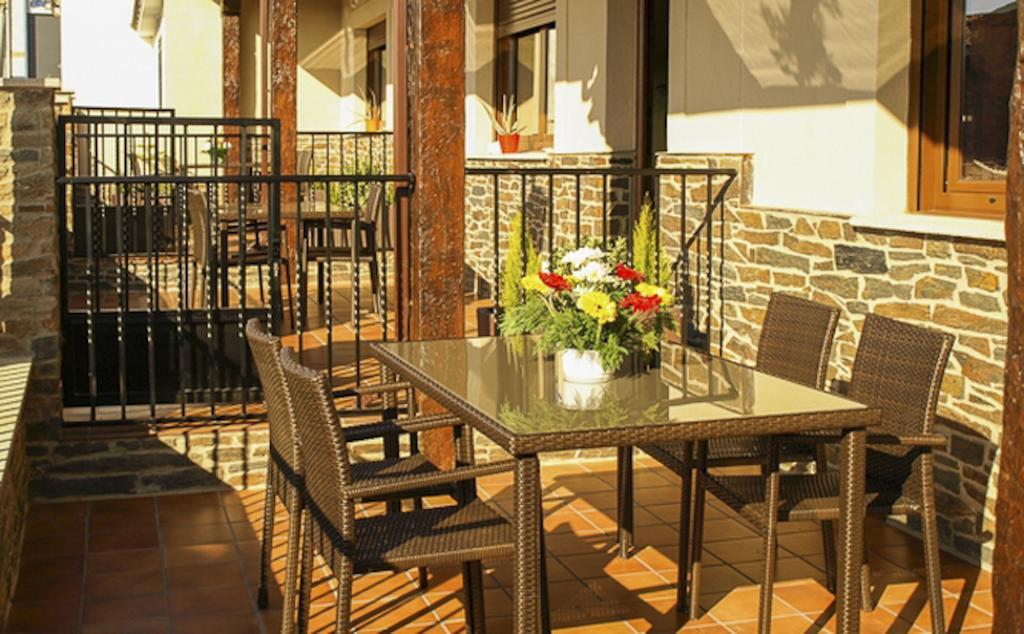 Apartamentos Rurales El Calama Сарса-де-Гранаділья Номер фото